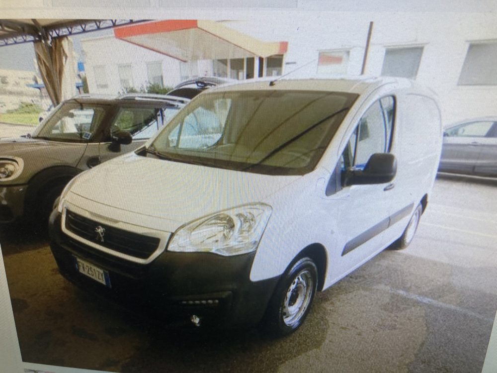 Peugeot Partner 1.6 Premium - Auto Service Group