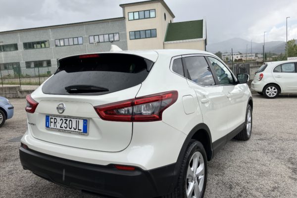 Nissan Qashqai 1.6 DCI BUSINESS 2WD 130CV