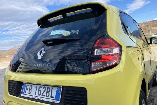 RENAULT TWINGO  – NEOPATENTATI