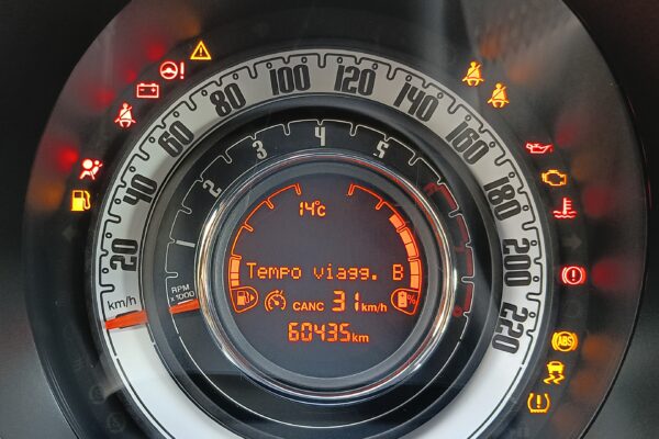 FIAT 500 1.0 HYBRID CONNECT  – NEOPATENTATI