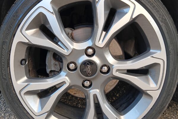 FORD FIESTA ST – LINE     NEOPATENTATI