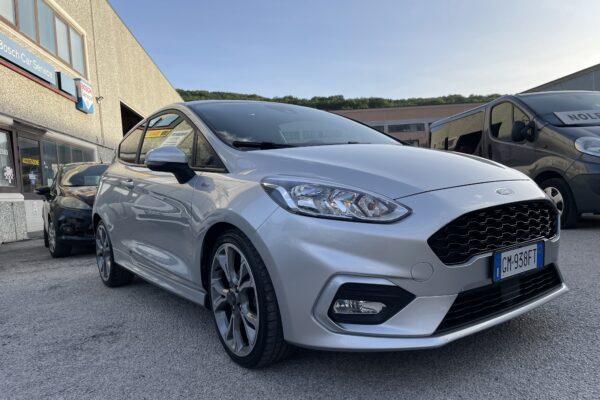 FORD FIESTA ST – LINE     NEOPATENTATI