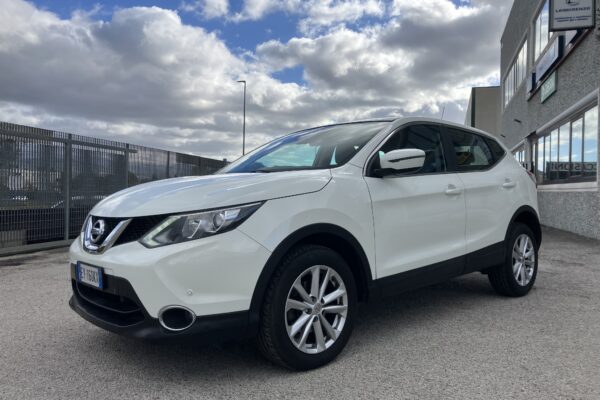 NISSAN QASHQAI 1.5 DIESEL