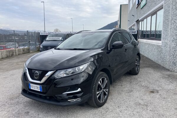 NISSAN QASHQAI 1.5 ACENTA